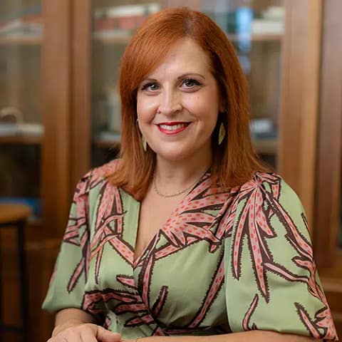 &Epsilon;&lambda;έ&nu;&eta; &Mu;&pi;&iota;&tau;&sigma;&iota;ά&nu;&eta; - &Phi;&iota;&lambda;ό&lambda;&omicron;&gamma;&omicron;&sigmaf; &Pi;&Epsilon;02